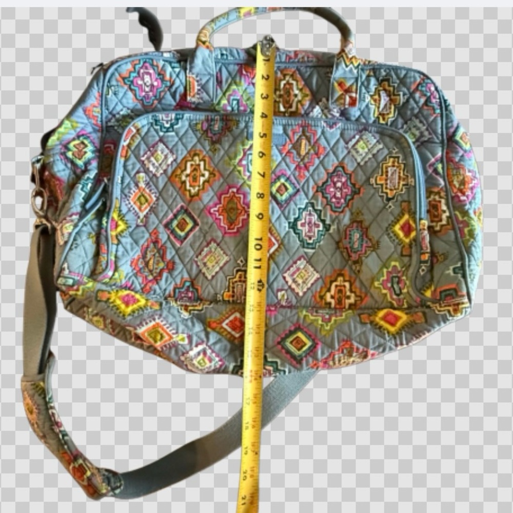 Vera Bradley Carryall - Picture 7 of 8